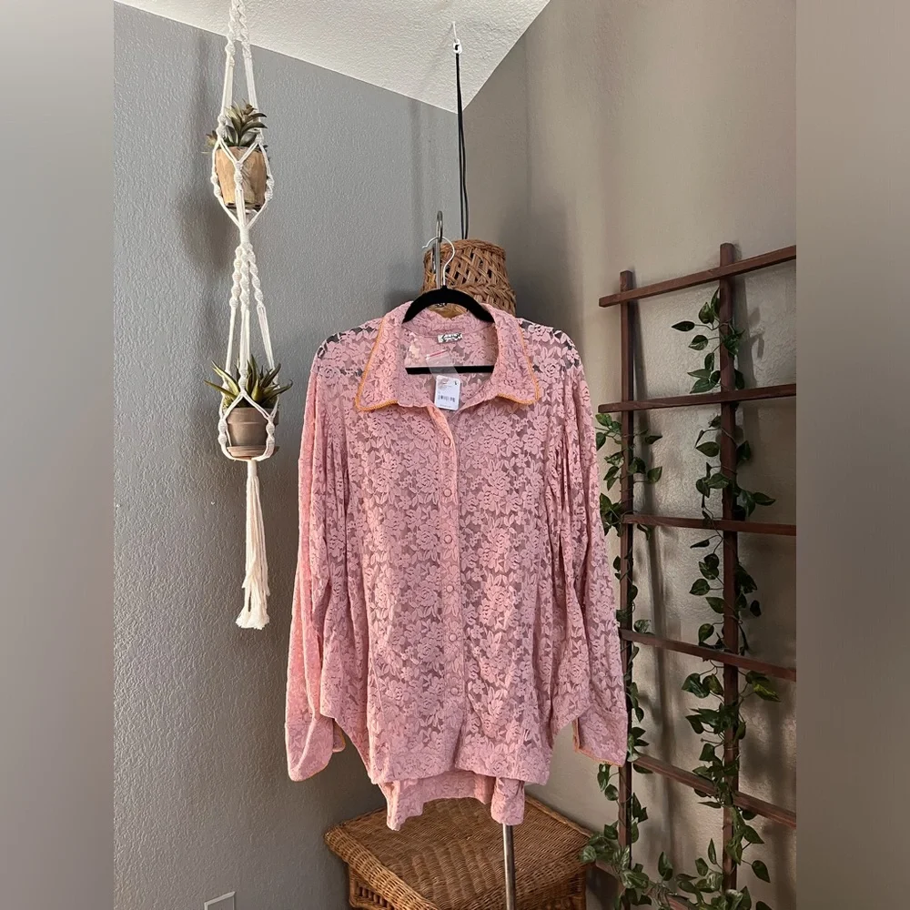 ▪️Free People Intimately Free All Day Floral Lace House Shirt Pink  M - Picture 7 of 16